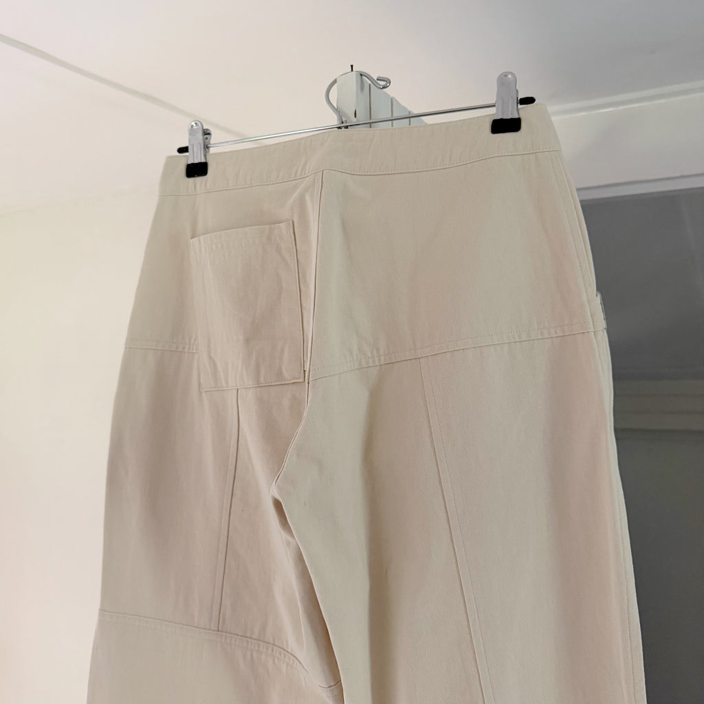 Artless Forever Paneled Straight Leg Cargo Pants in Cream Size S