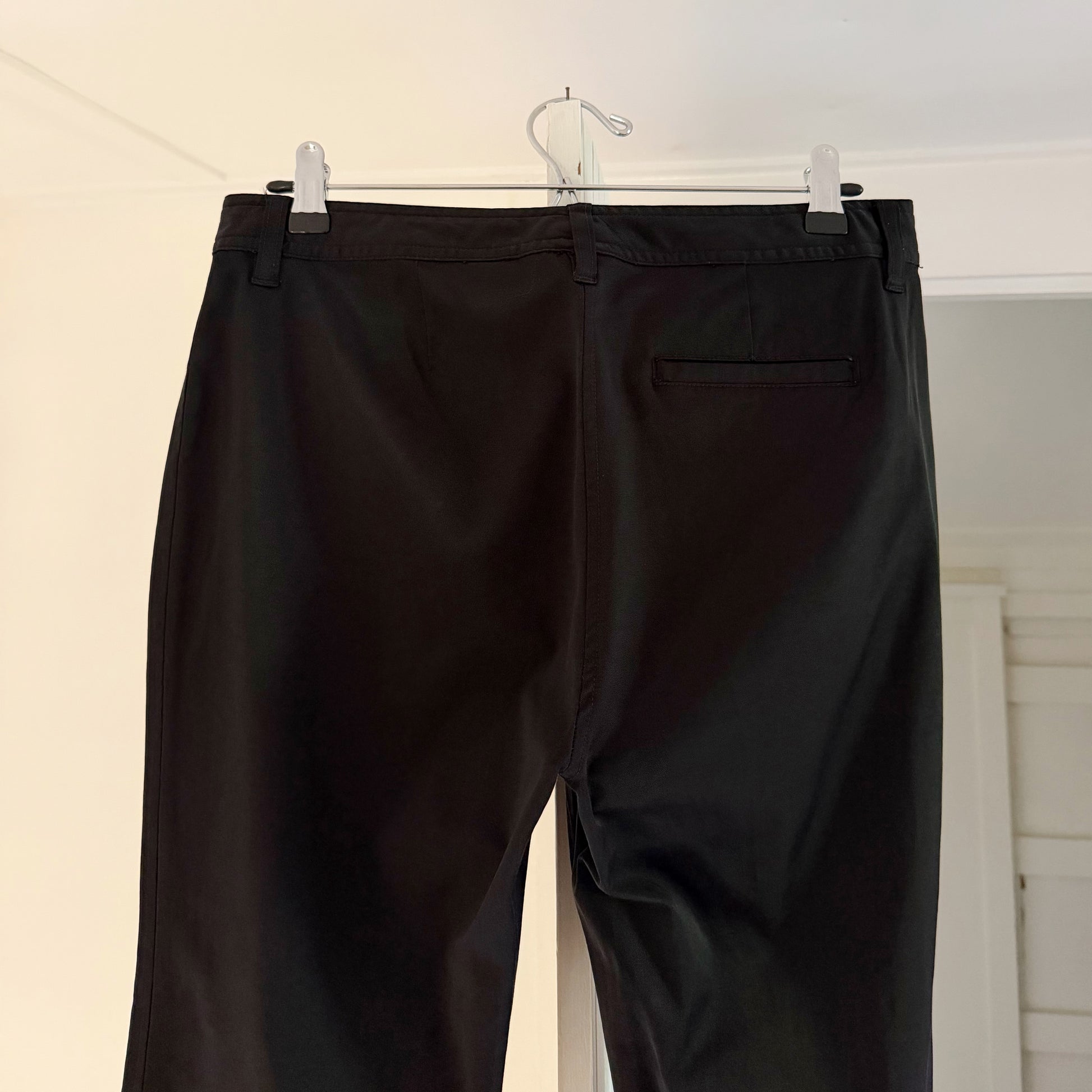 Express Jeans Vintage Y2K Straight Leg Capri Pants Size 7/8