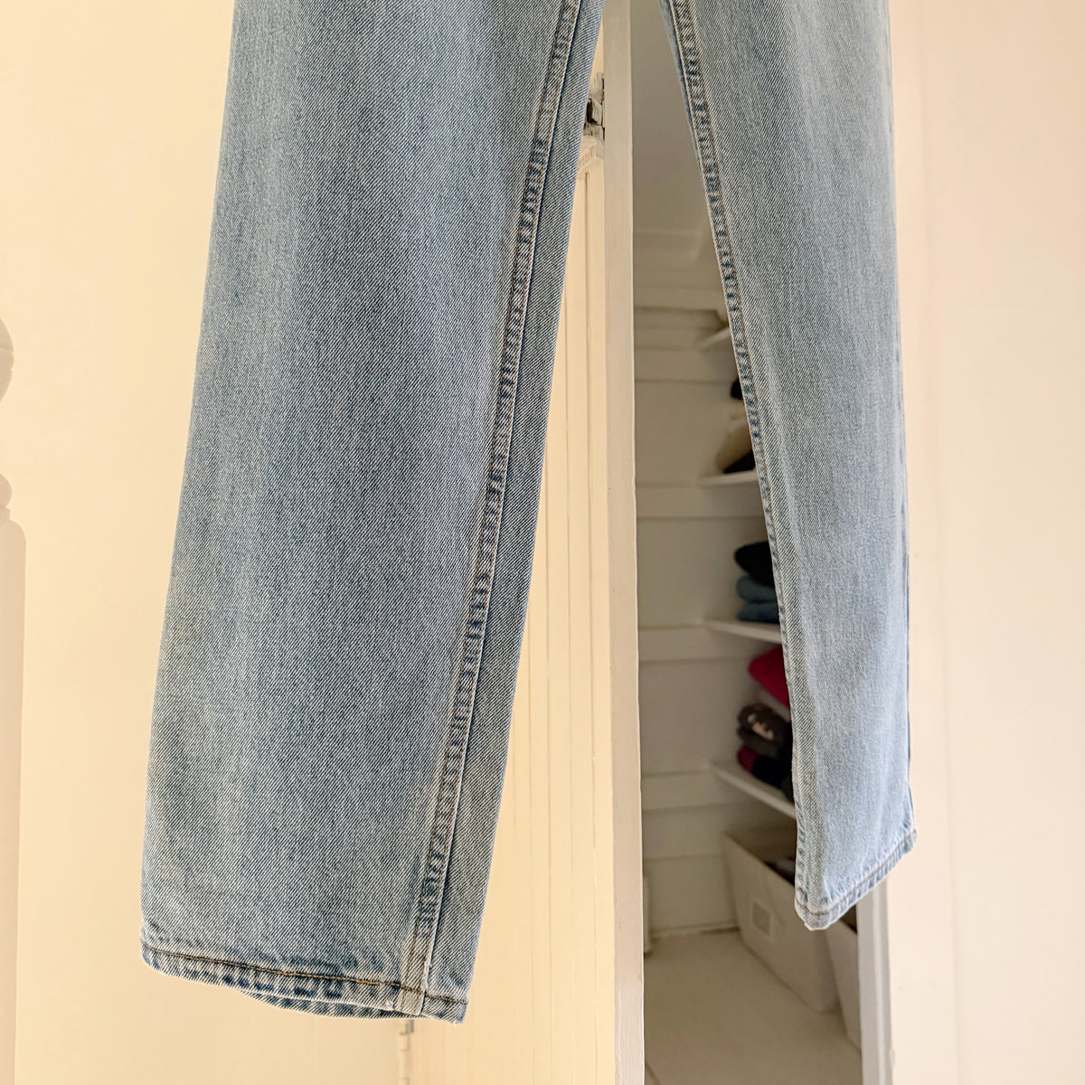 Levi's 560 Vintage '96 Loose Fit Straight Leg Jeans Size 7 Med Light Wash