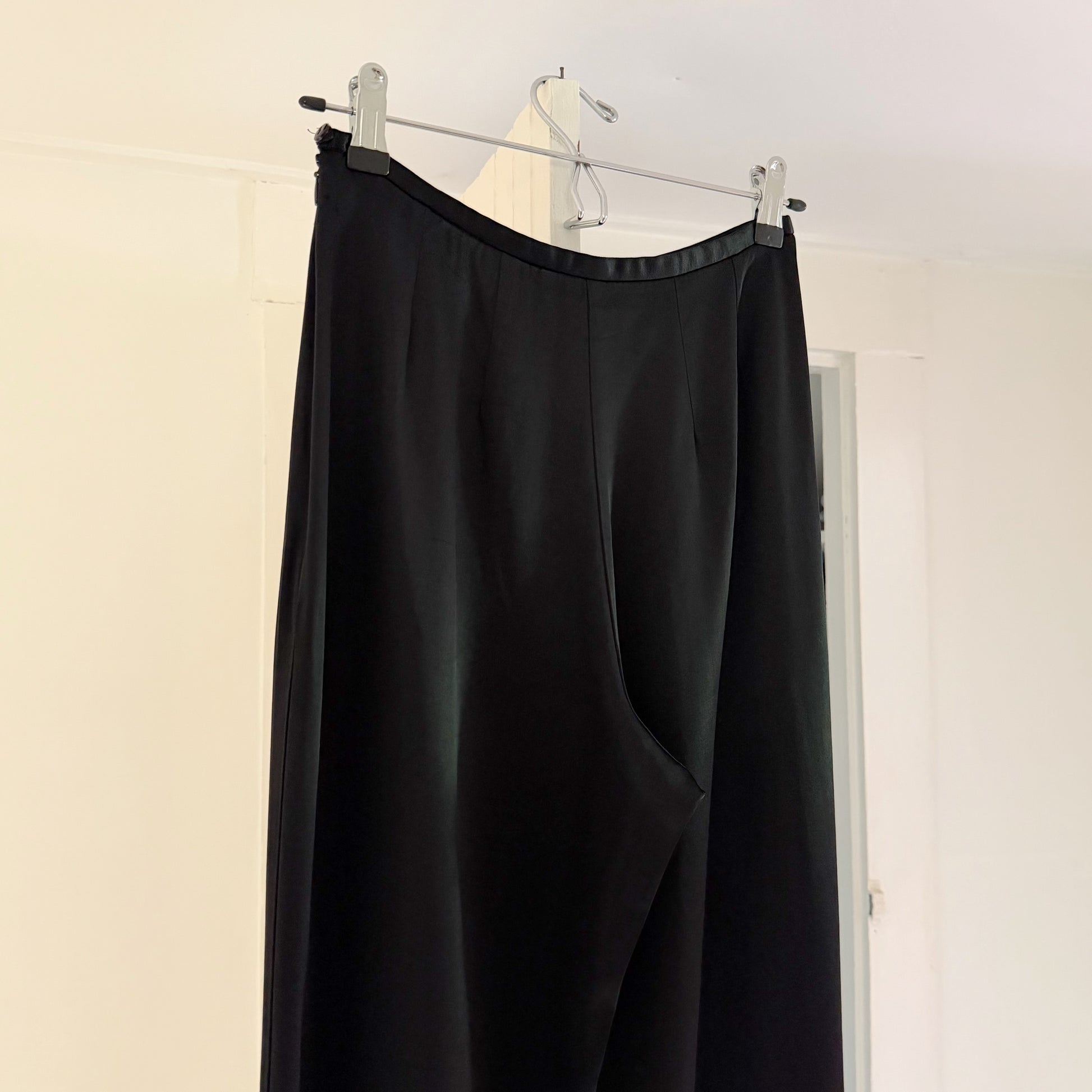 Hillard & Hanson Vintage 90s Satin Pleated Straight Leg Pants Size 4