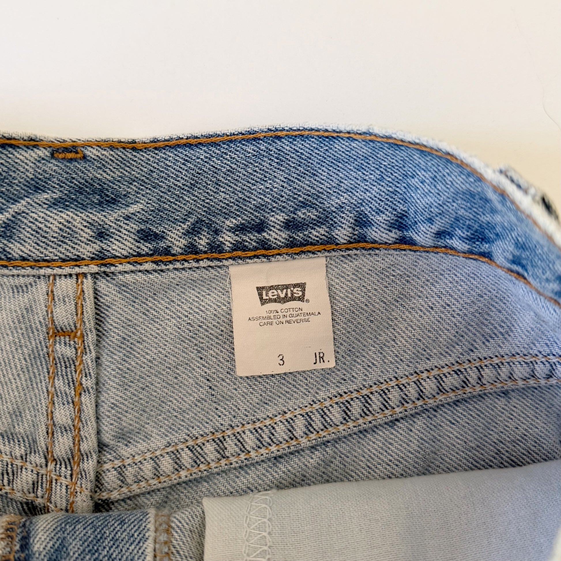 Levi's 955 Vintage '00 Cut Off Jean Shorts Size 3 JR.