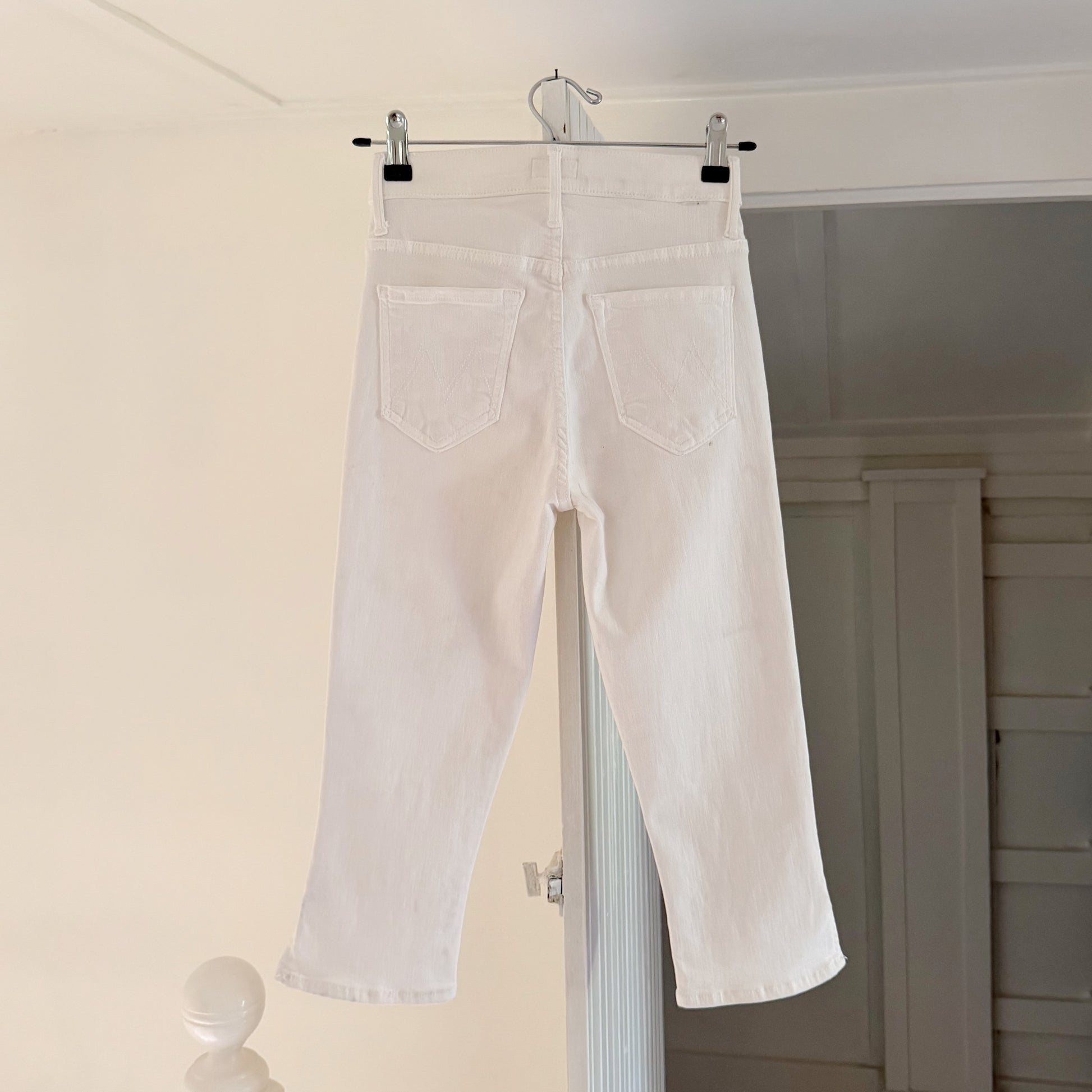 Mother The Stunner Zip Bunny Snip Capri Jeans Fairest Of Them All Size 24