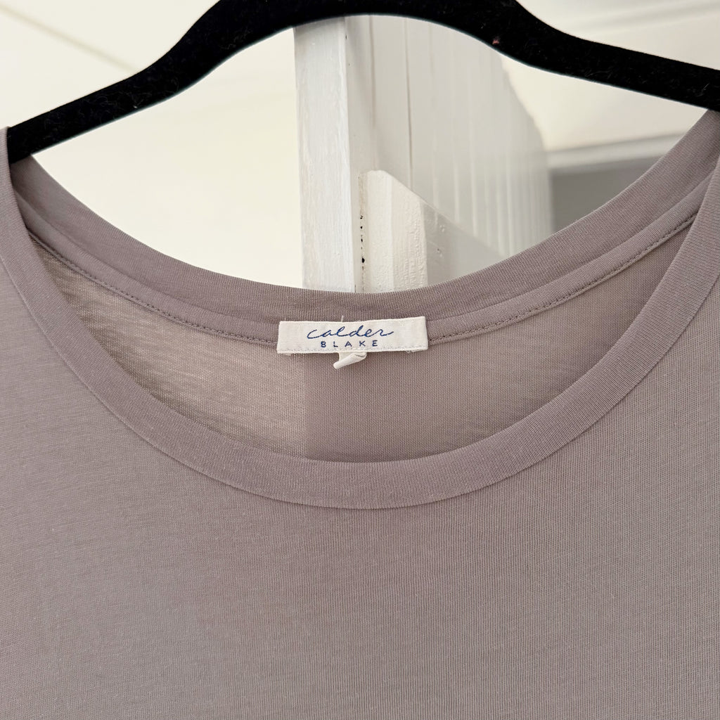 Calder Blake Suria Supima Midi T-Shirt Dress in Anthracite Size M