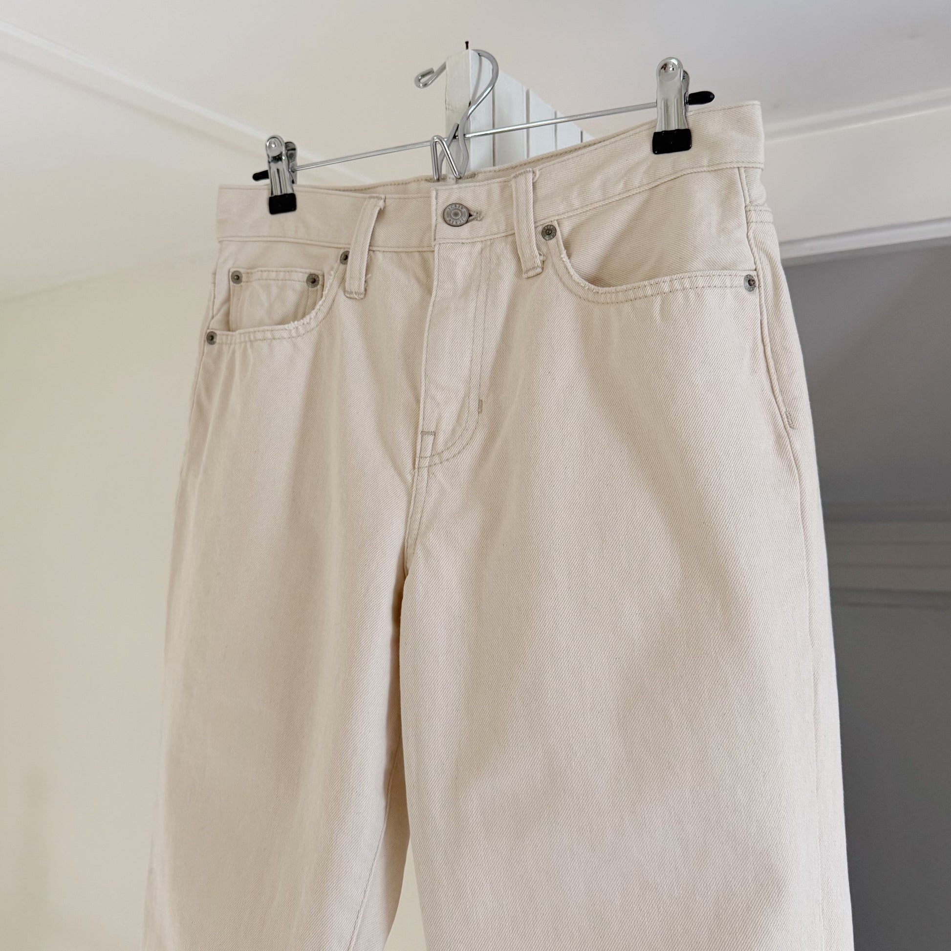 J. Crew Slouchy Straight Leg Boyfriend Jean in Ecru Size 27