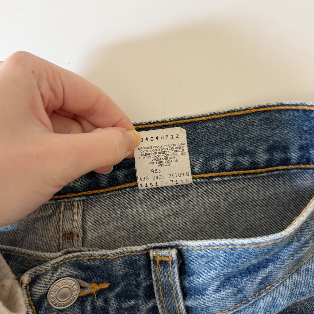 Levi's 517 Vintage '01 Slim Fit Boot Cut Jeans Size 5 JR. M Dark Wash