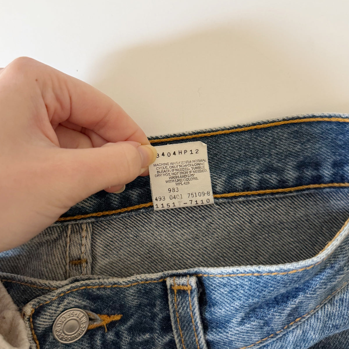 Levi's 517 Vintage '01 Slim Fit Boot Cut Jeans Size 5 JR. M Dark Wash
