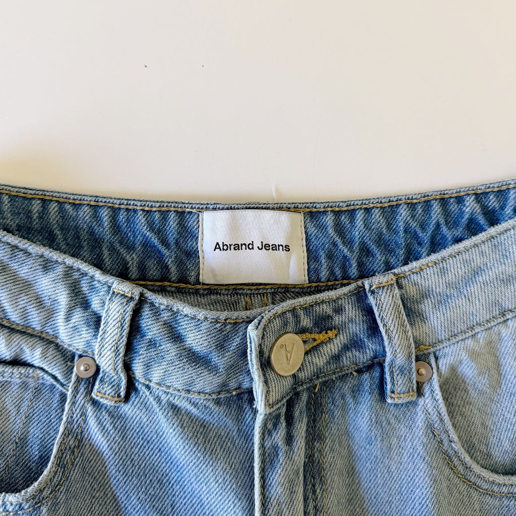 Abrand A ‘94 High Slim Distressed Straight Leg Jeans Wildlife Size AU 8/26