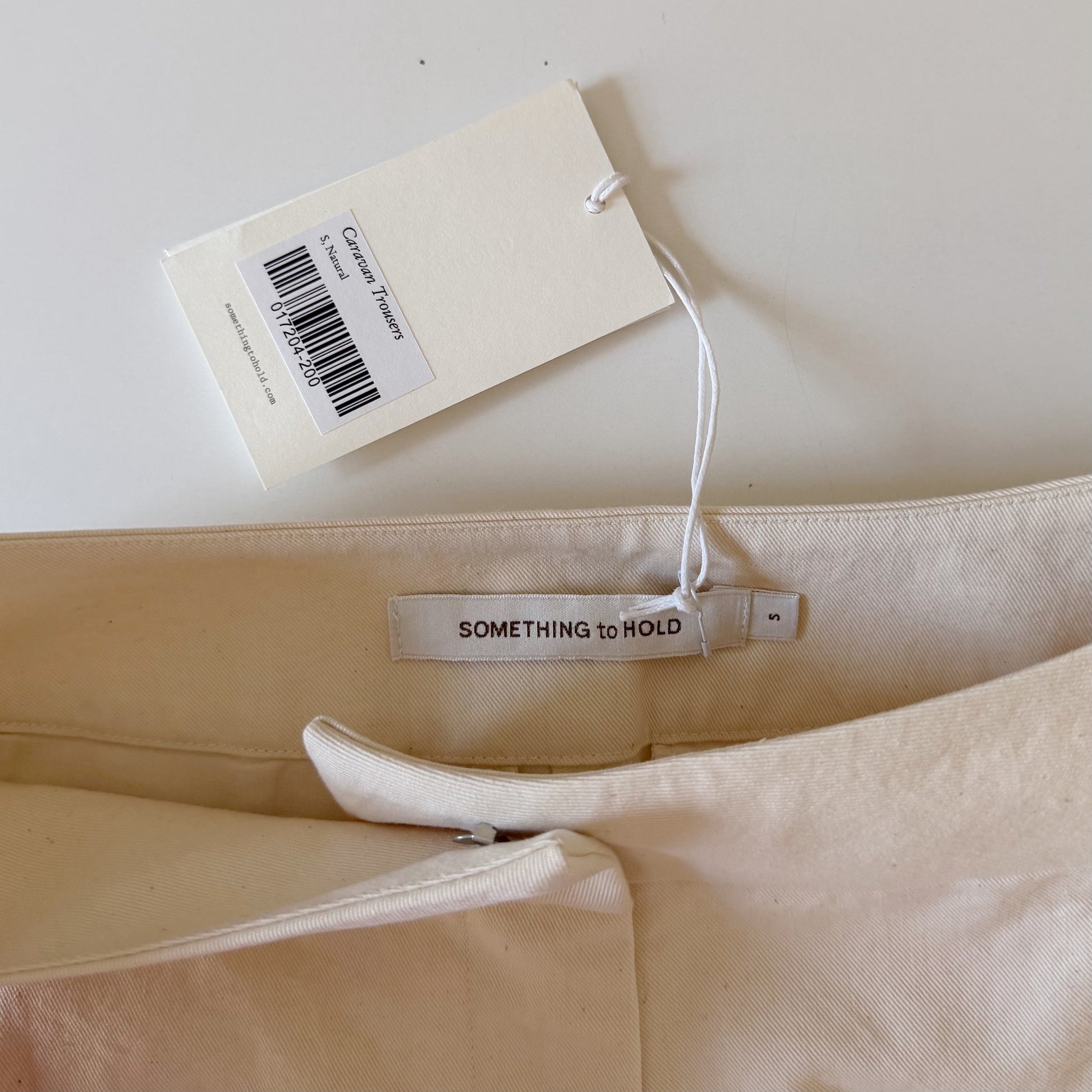 Something To Hold Caravan Wide Leg Cropped Trousers in Natural NWT Size S