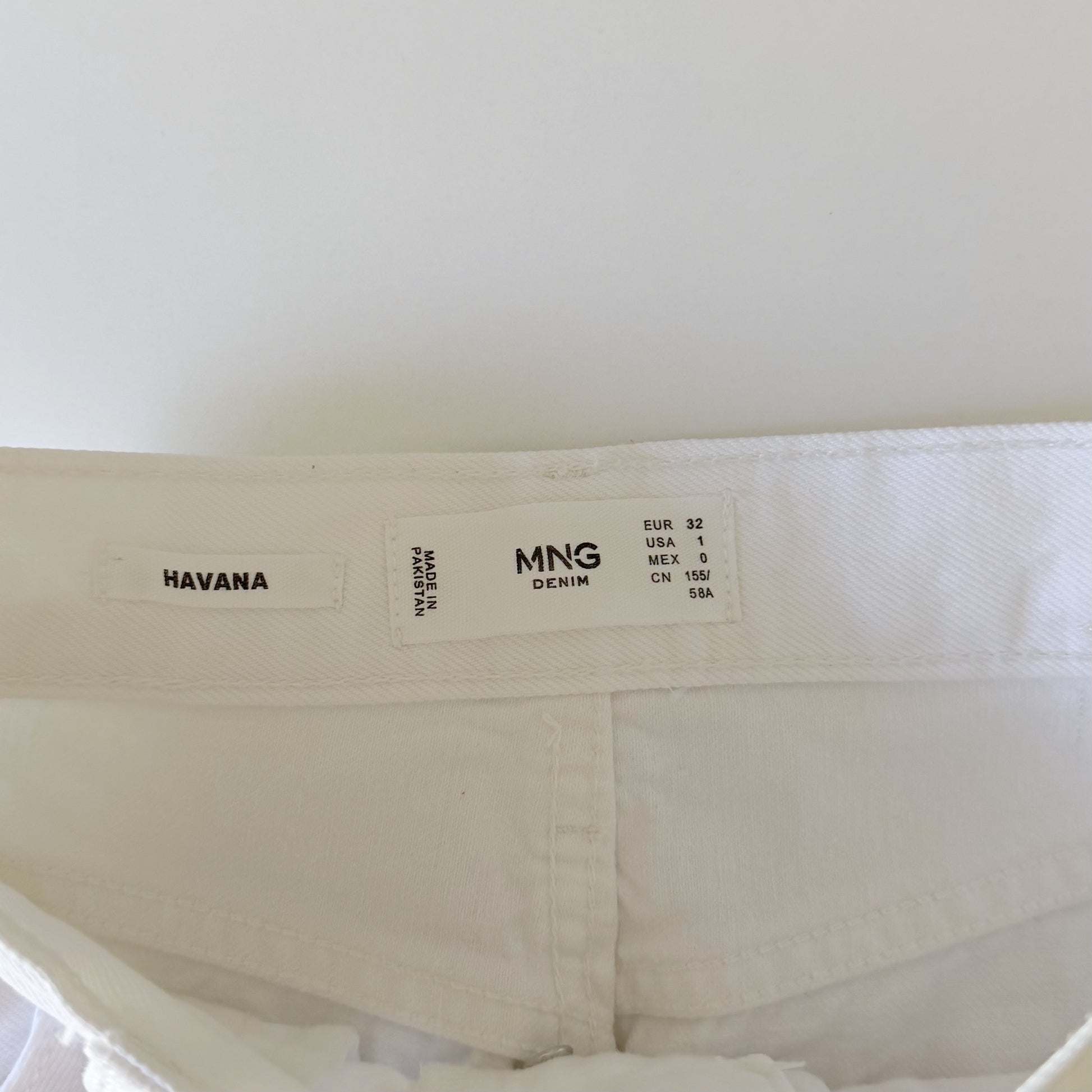 Mango Havana Cropped Straight Leg Jeans Size 1