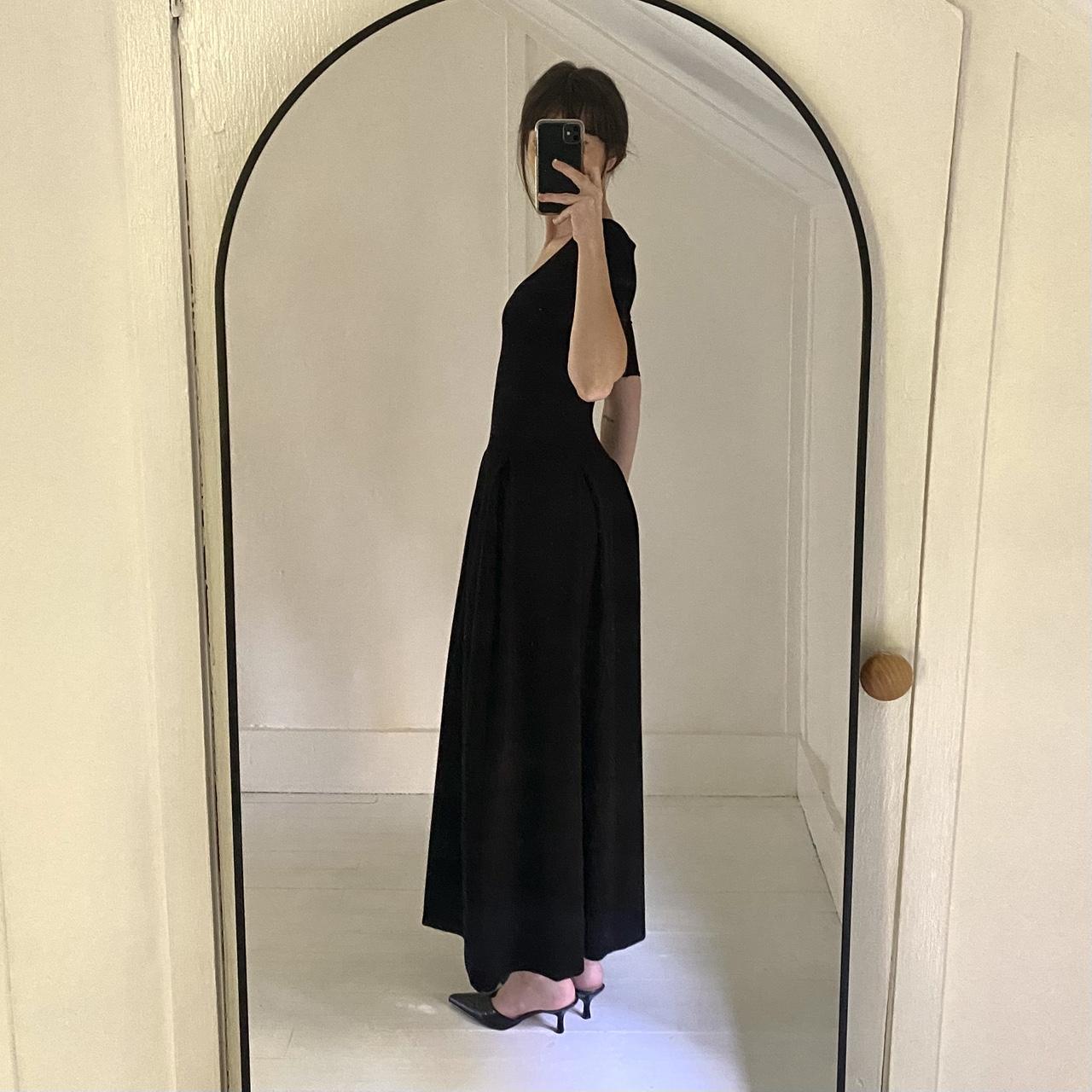 Blossom Pleated Knit Scoop Neck Drop Waist Midi Dress Size M