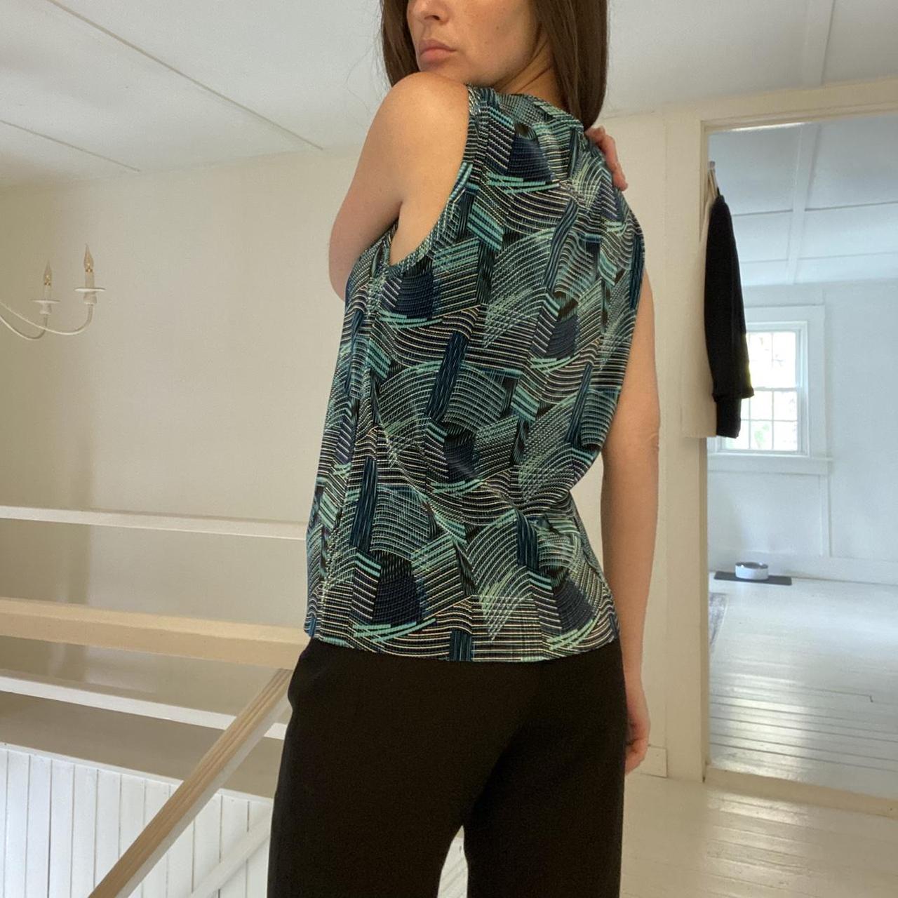 Plissé Vintage Y2K Printed Accordian Pleat Top Size L