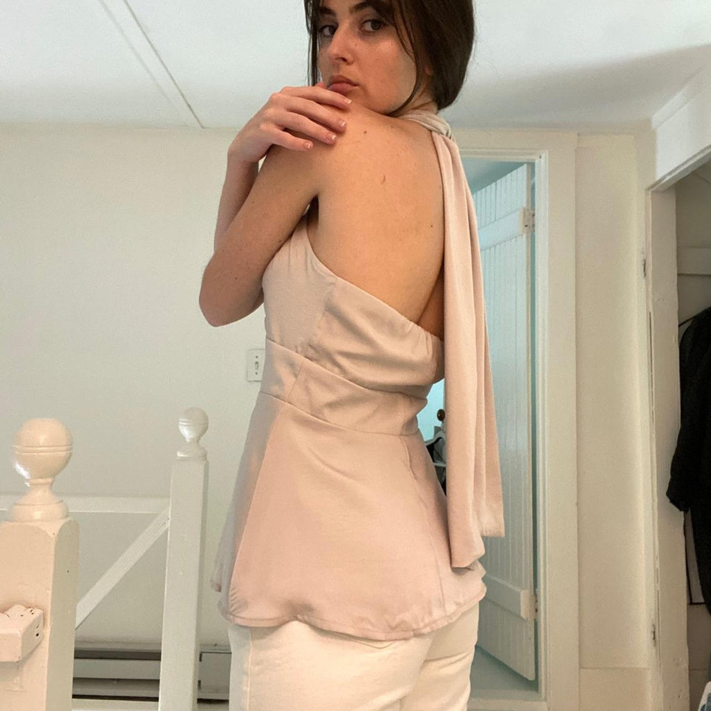 Banana Republic Satin Keyhole Halter Top in Selenite NWT Size 0