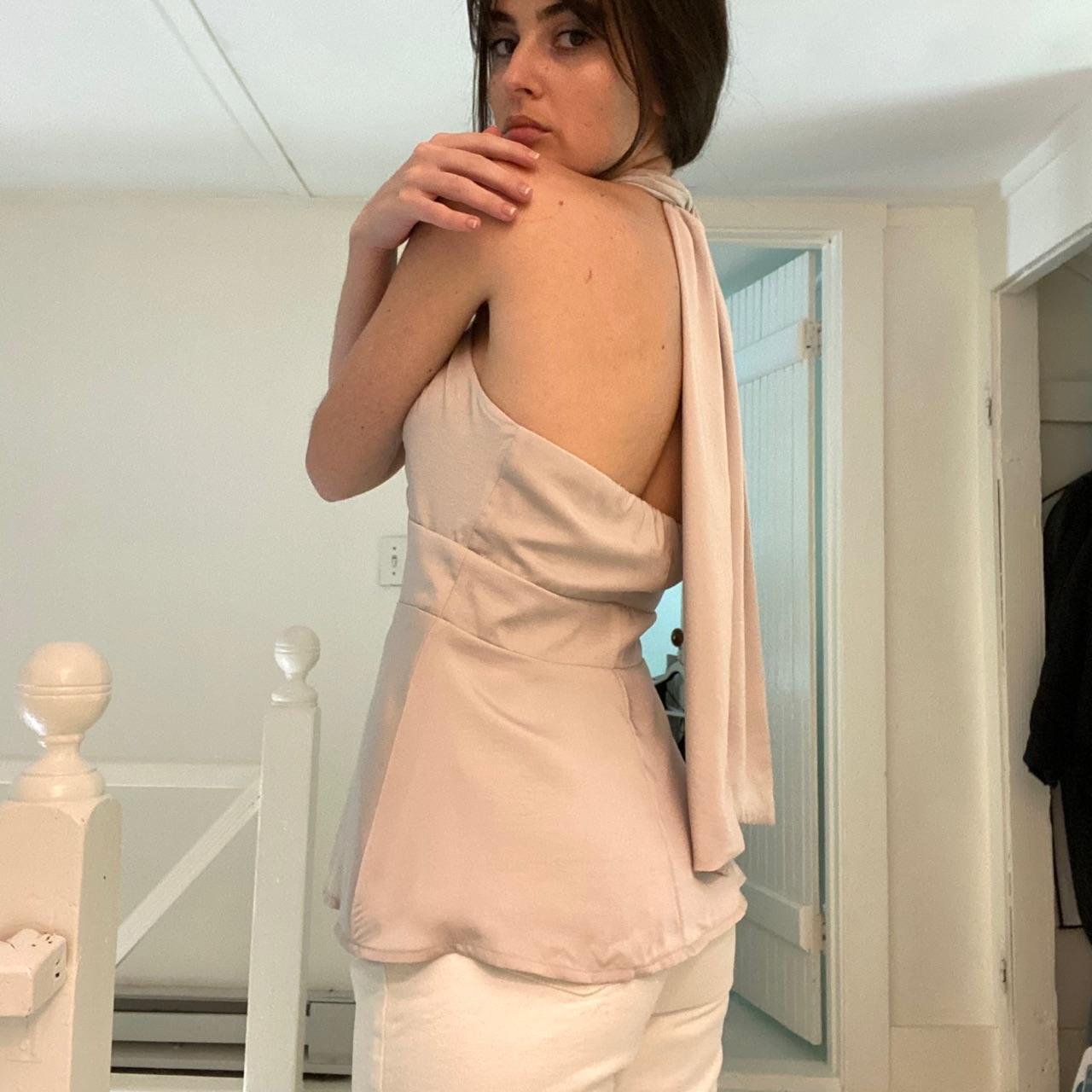 Banana Republic Satin Keyhole Halter Top in Selenite NWT Size 0