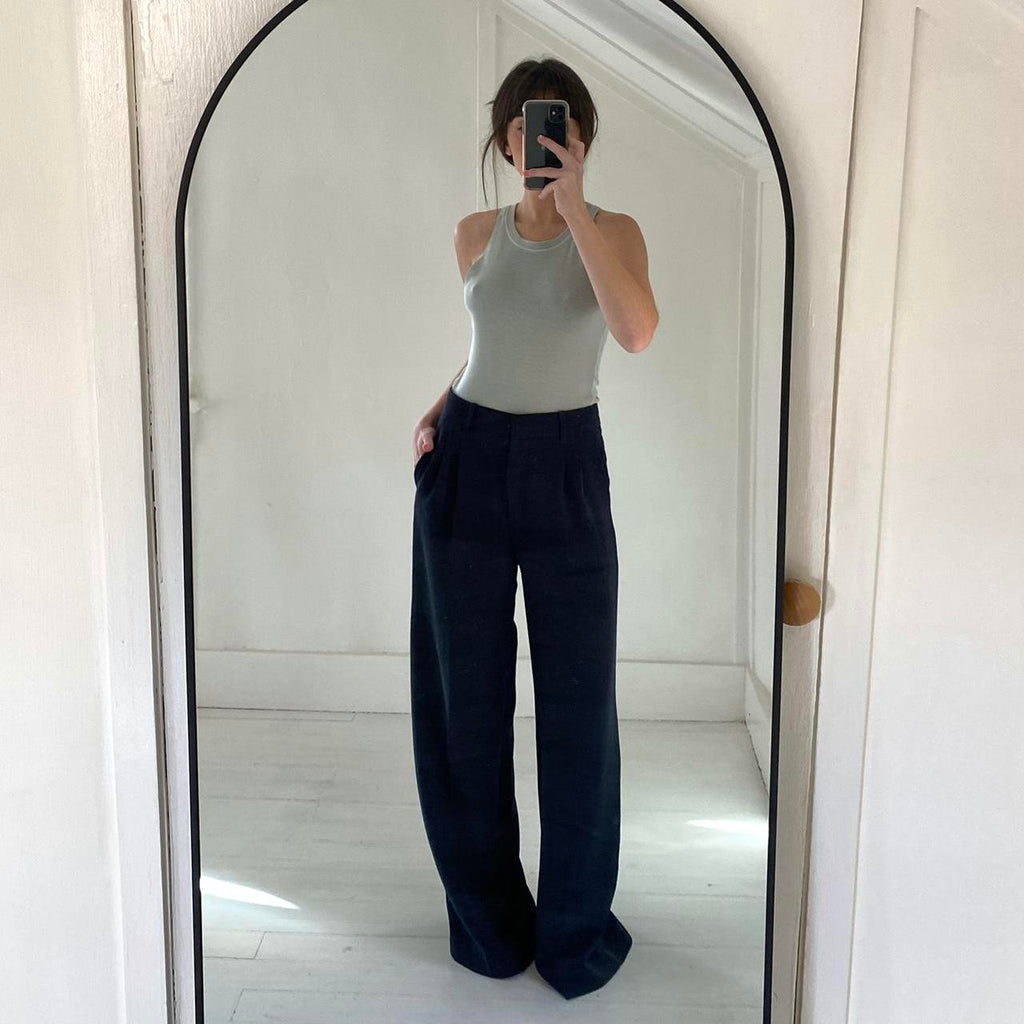 Wilfred Free / Aritzia Go To Tank Top in Yucca Green Size XS