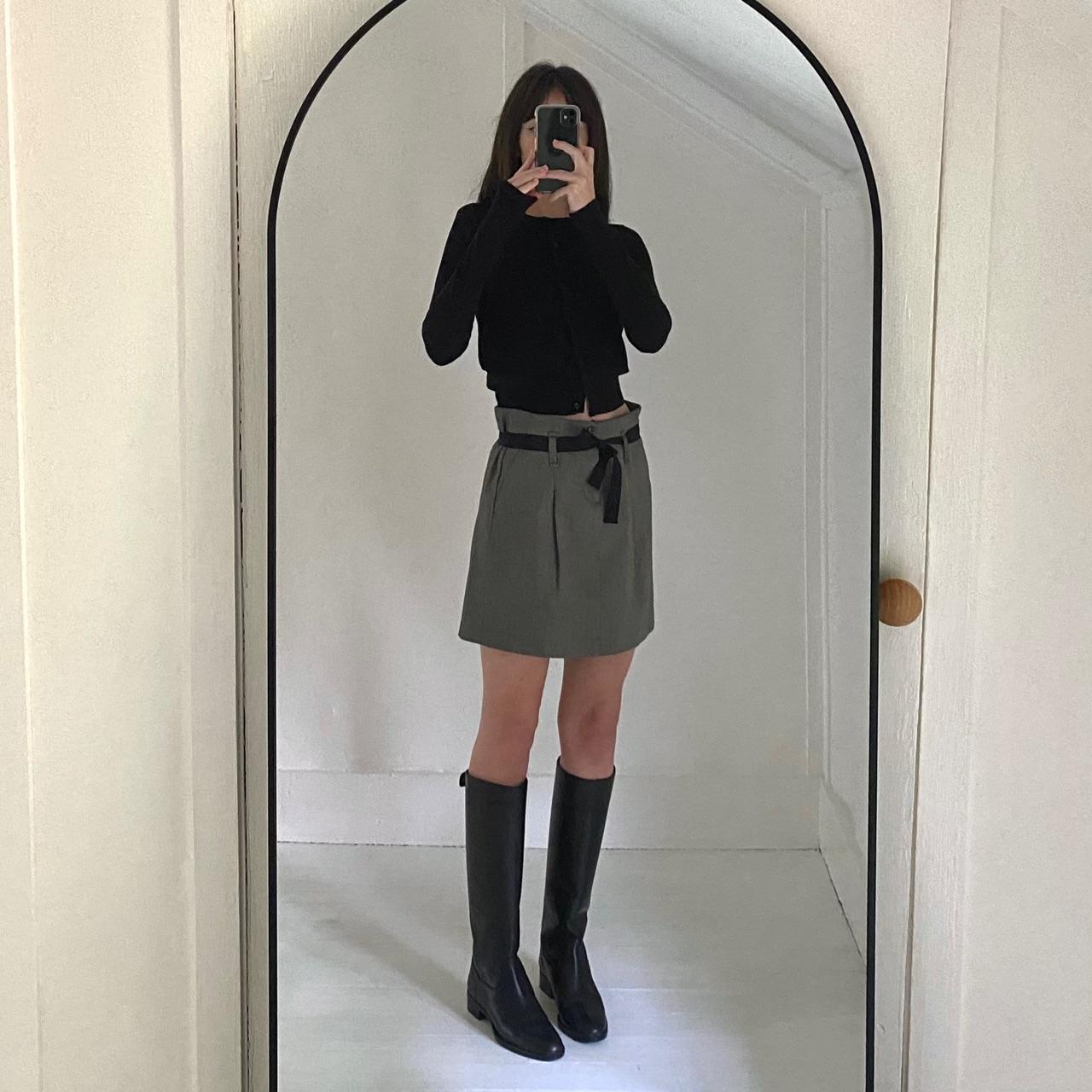 Gap Vintage Y2K Wool Belted Mini Skirt Size 1