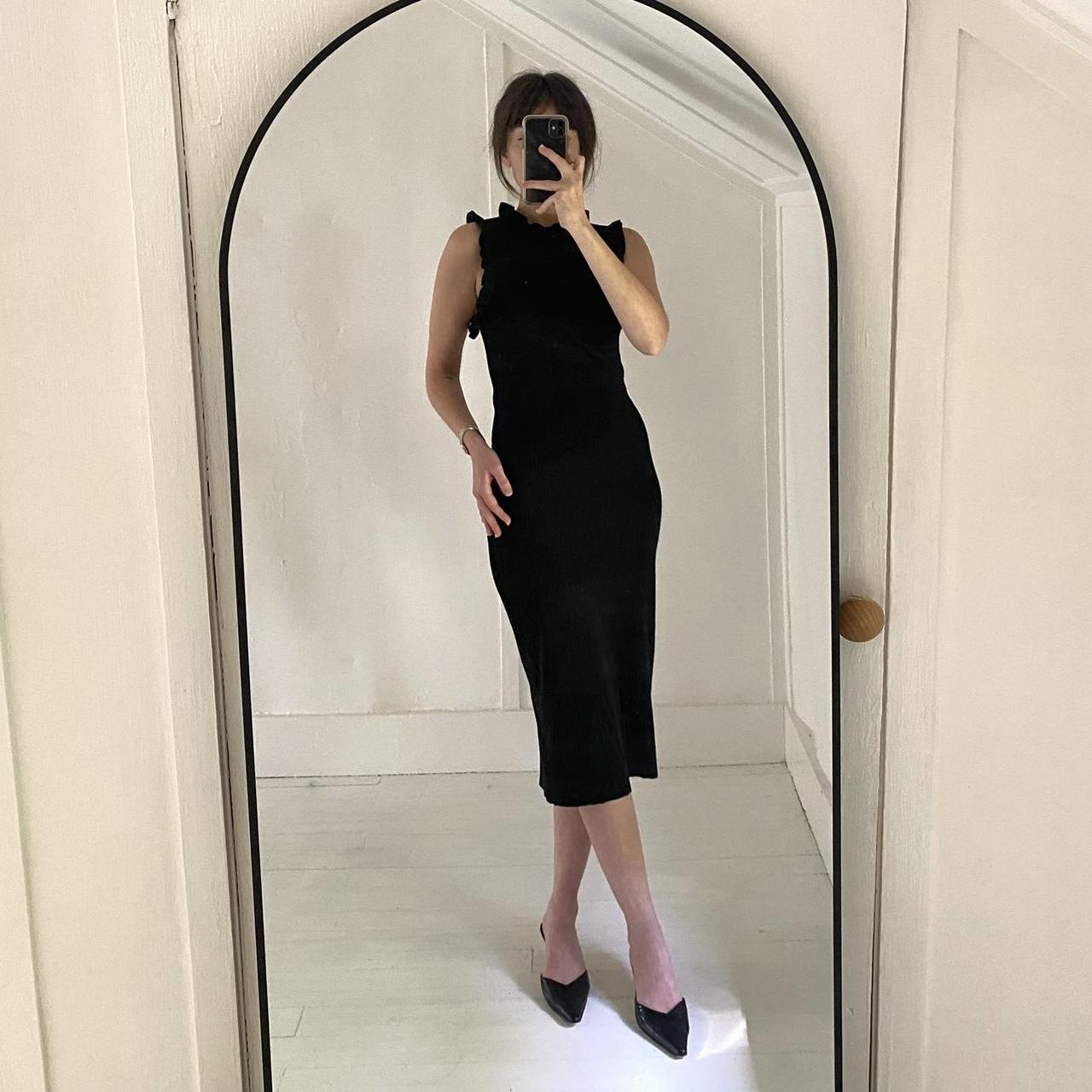 Modern Citizen Madelyn Ruffle Trim Midi Dress in Black Size S
