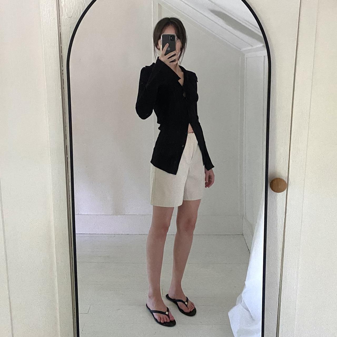 London Jean Vintage Y2K Chino Bermuda Short Size 2