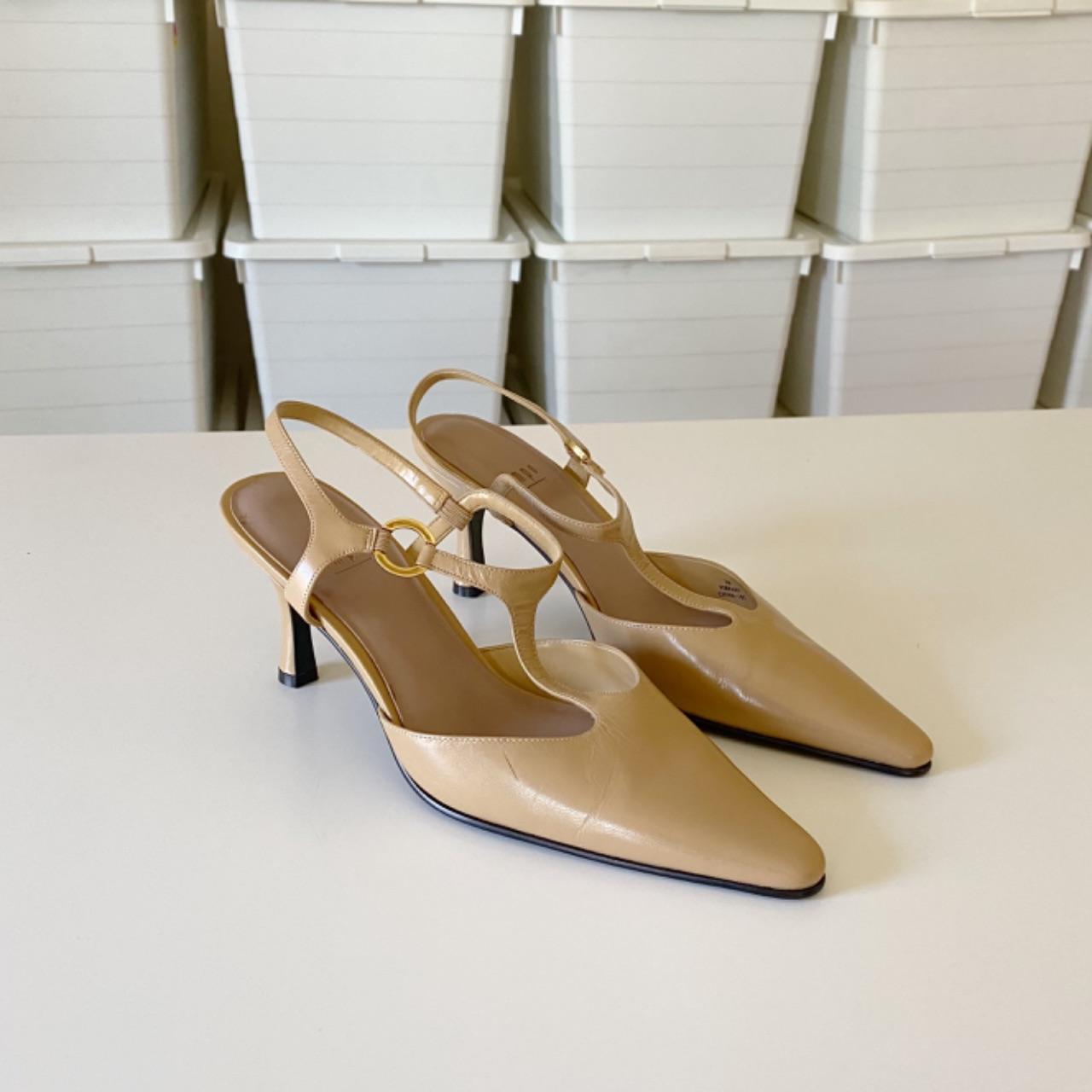 Impo Vibrant Leather T-Strap Pointed Toe Slingback Heels Size 7