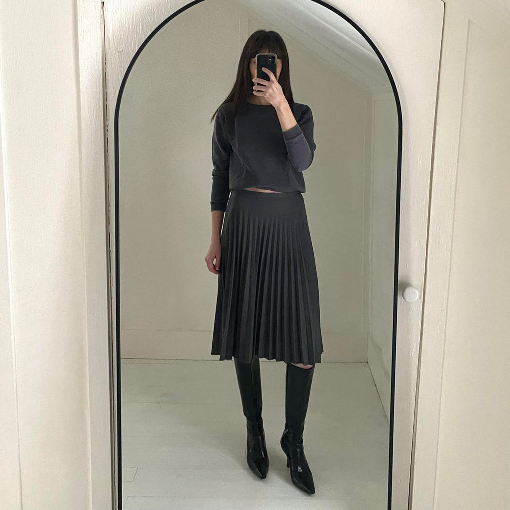 Hugo Buscati Collection Vintage 90s Wool Pleated Midi Skirt Size 8