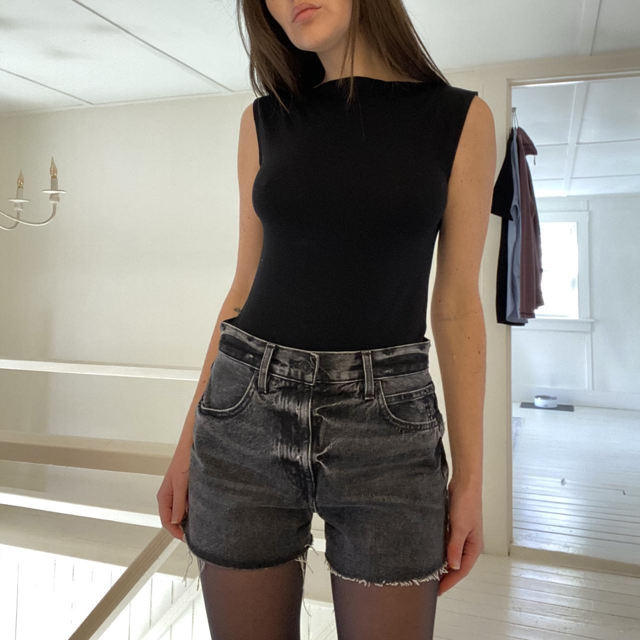 SLVRLAKE Farrah Relaxed Cut Off Jean Short in Black Coal Size 25