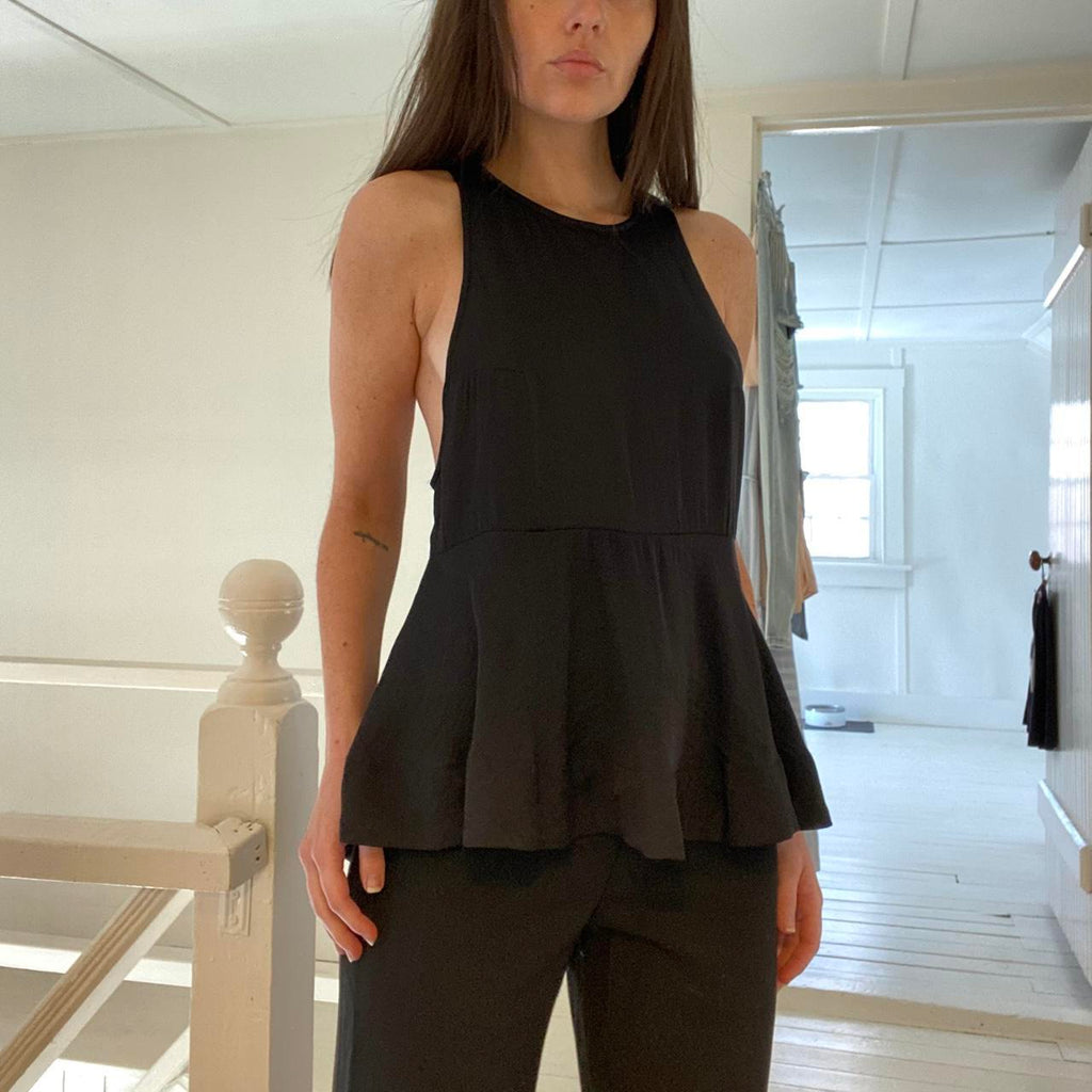 Silence + Noise / Urban Outfitters Satin Peplum Camisole Top Size M