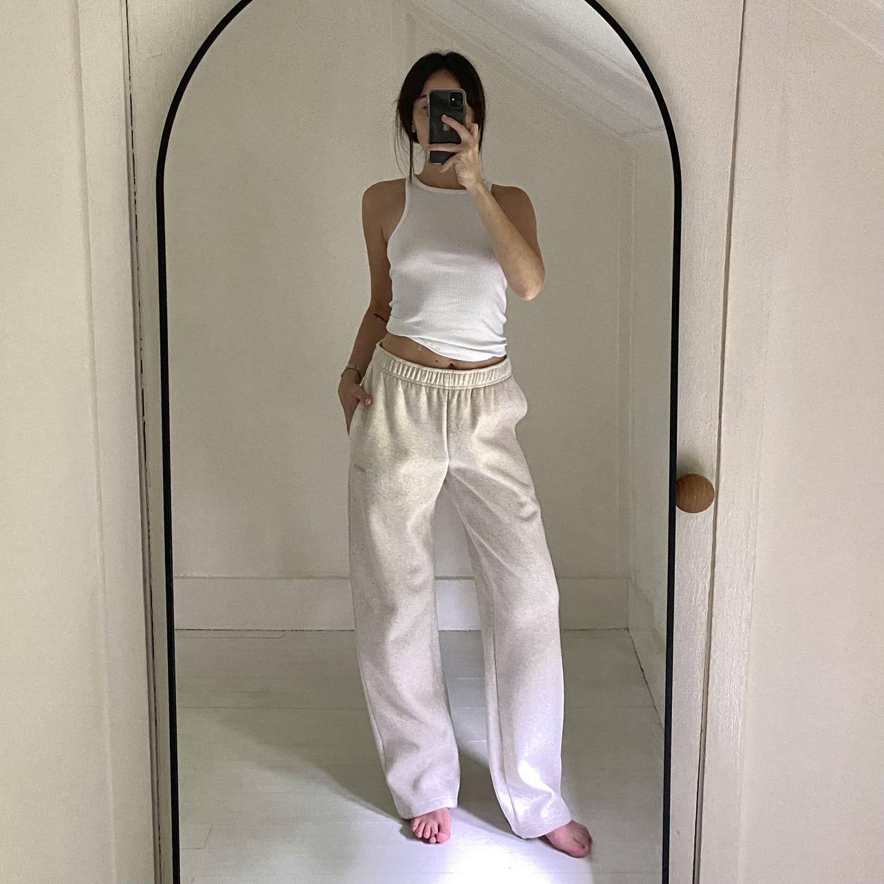 Aritzia Cozy SweatFleece Mega Straight Sweatpant in Heather Light Oatmeal NWT S