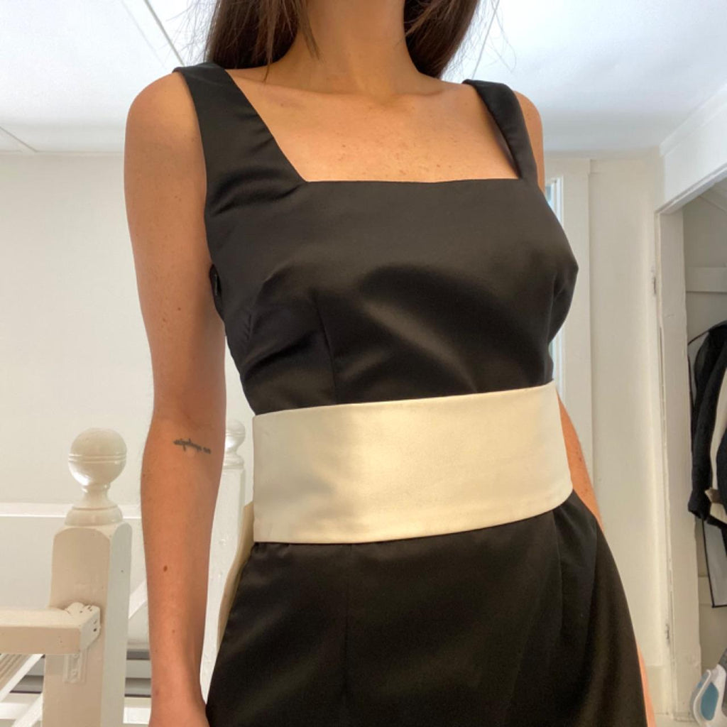 ABS Allen Schwartz Collection Vintage Y2K Satin Bow Back Mini Dress Size 6