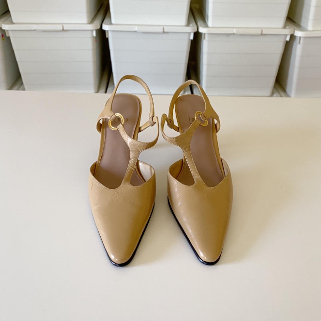 Impo Vibrant Leather T-Strap Pointed Toe Slingback Heels Size 7