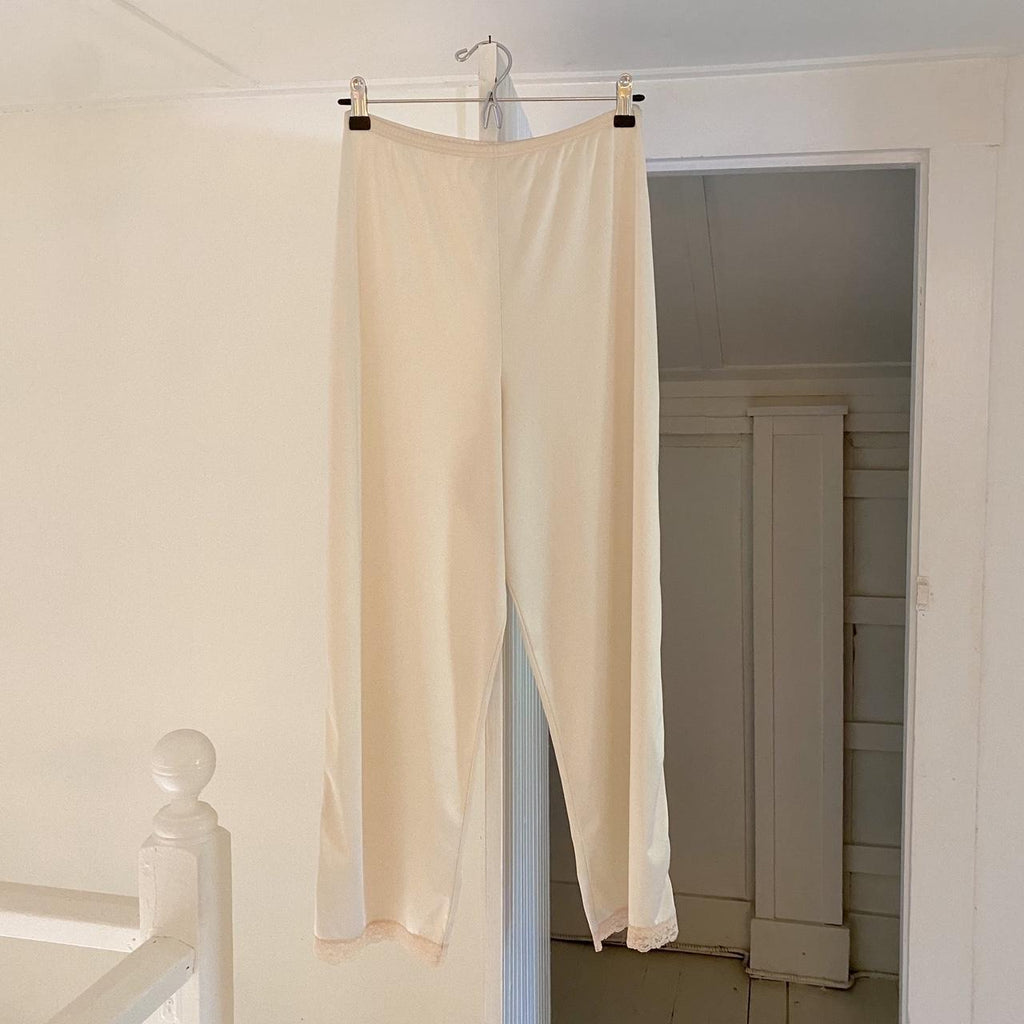 Vanity Fair Vintage 60s Satin Lace Trim Slip Pants Size 7