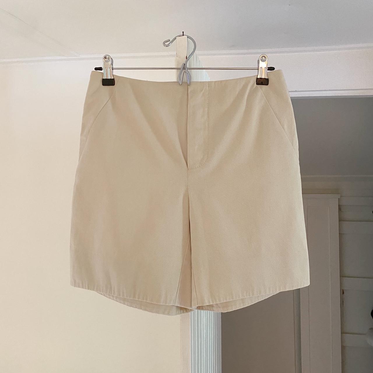 London Jean Vintage Y2K Chino Bermuda Short Size 2