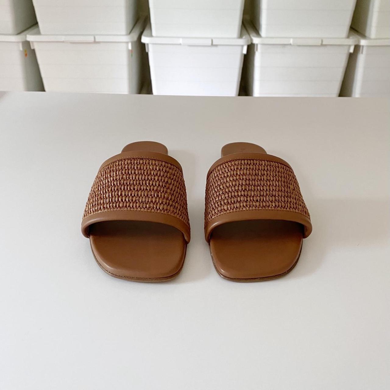M. Gemi The Clarissa Slide Sandals in Tan Raffia NIB Size 40.5