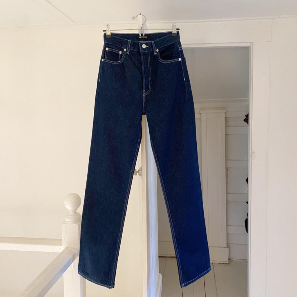 EB Denim High Rise Straight Jeans in Midnight Size 24