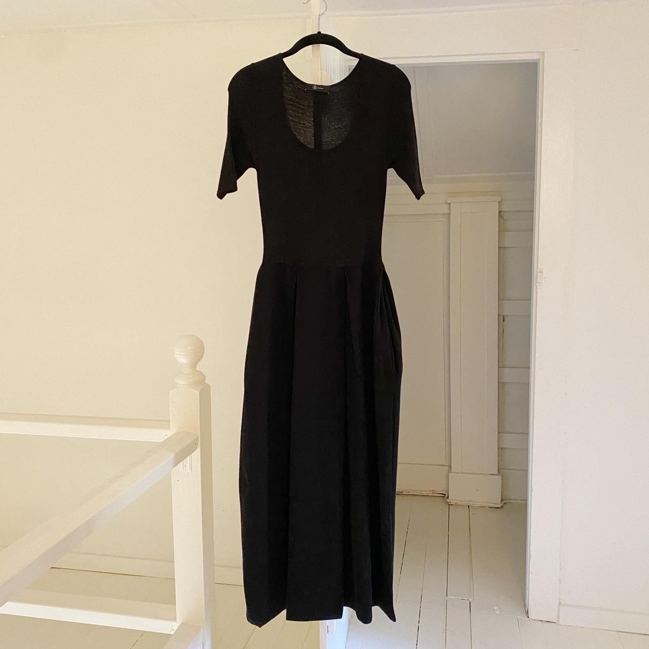 Blossom Pleated Knit Scoop Neck Drop Waist Midi Dress Size M