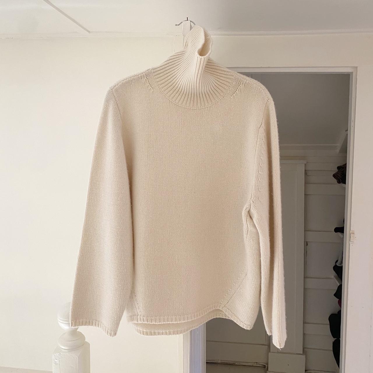 Totéme Wool Cashmere Turtleneck Sweater in Macadamia Size XXS