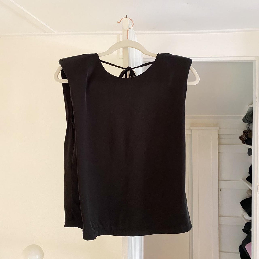 The Garment Satin Open Back Secretary Muscle Tee Size 1