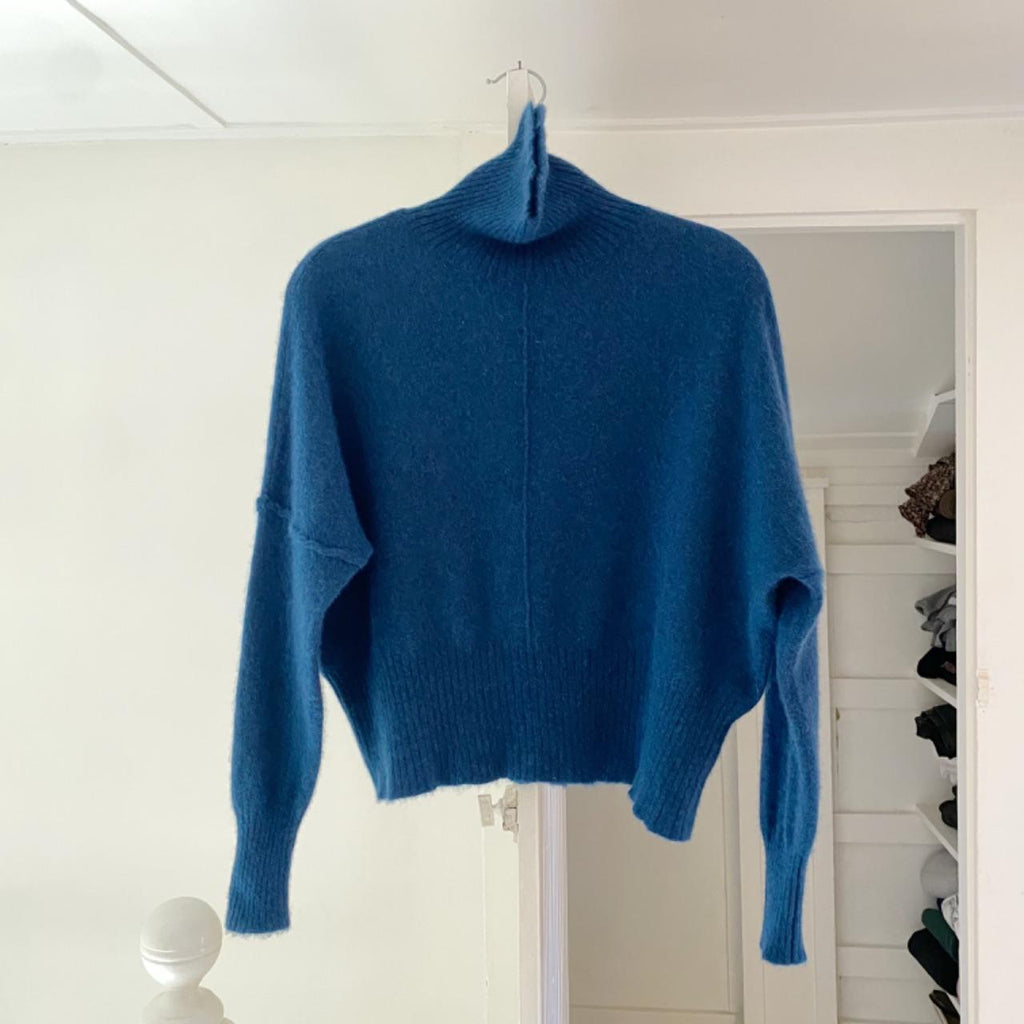 Crush Cashmere Knit Turtleneck Sweater Size 1