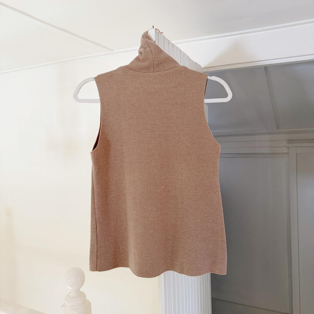Zara Funnel Neck Sweater Vest in Light Camel Size S