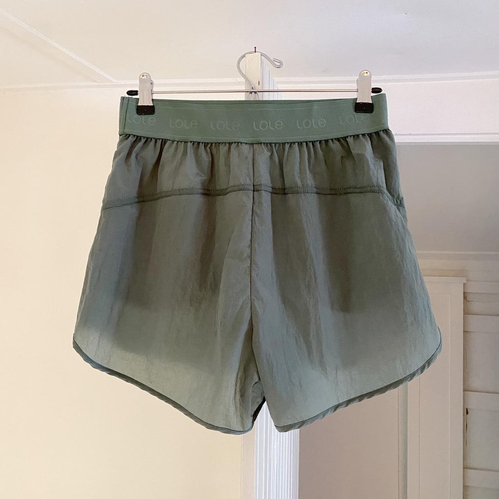 Lolë Pace Power Nylon Anorak Shorts in Marlin Blue NWT Size S