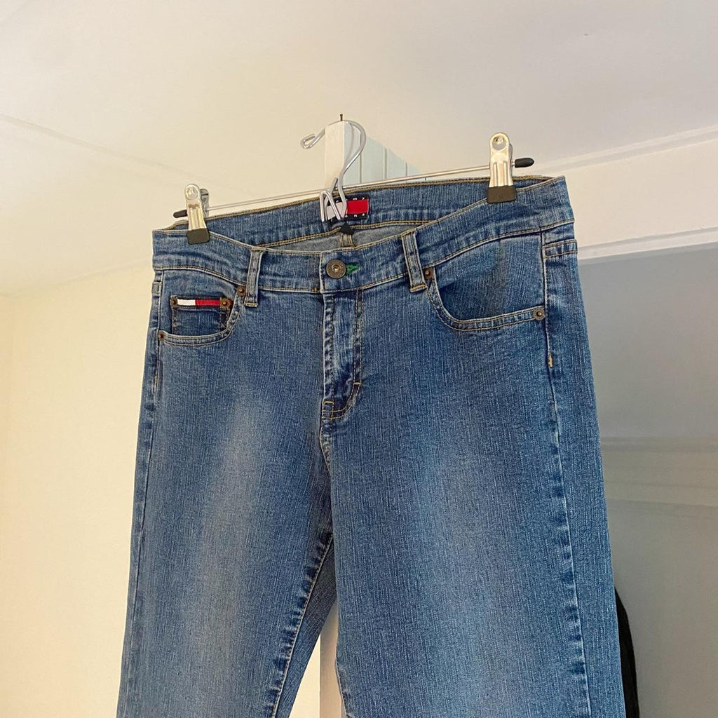 Tommy Hilfiger Tommy Jeans Vintage ‘02 Low Rise Straight Leg Jeans Size 9