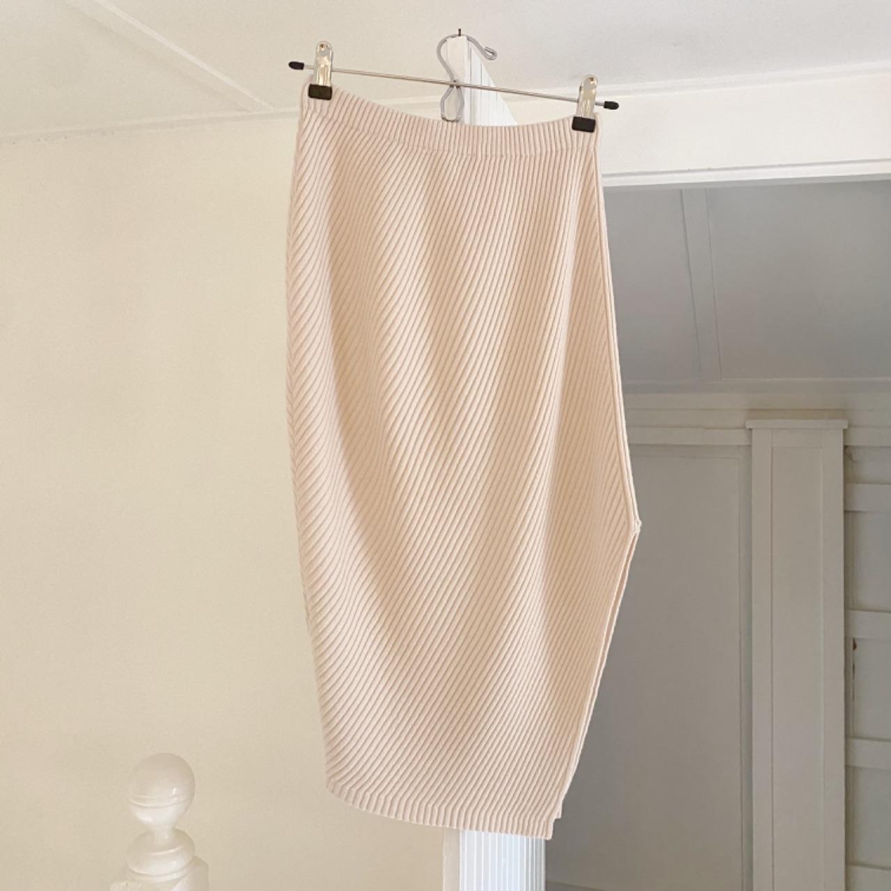 Theory Evian Stretch Twisted Rib Wool Knit Midi Skirt in Ecru Size P