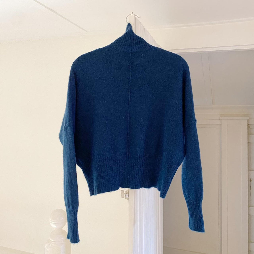 Crush Cashmere Knit Turtleneck Sweater Size 1