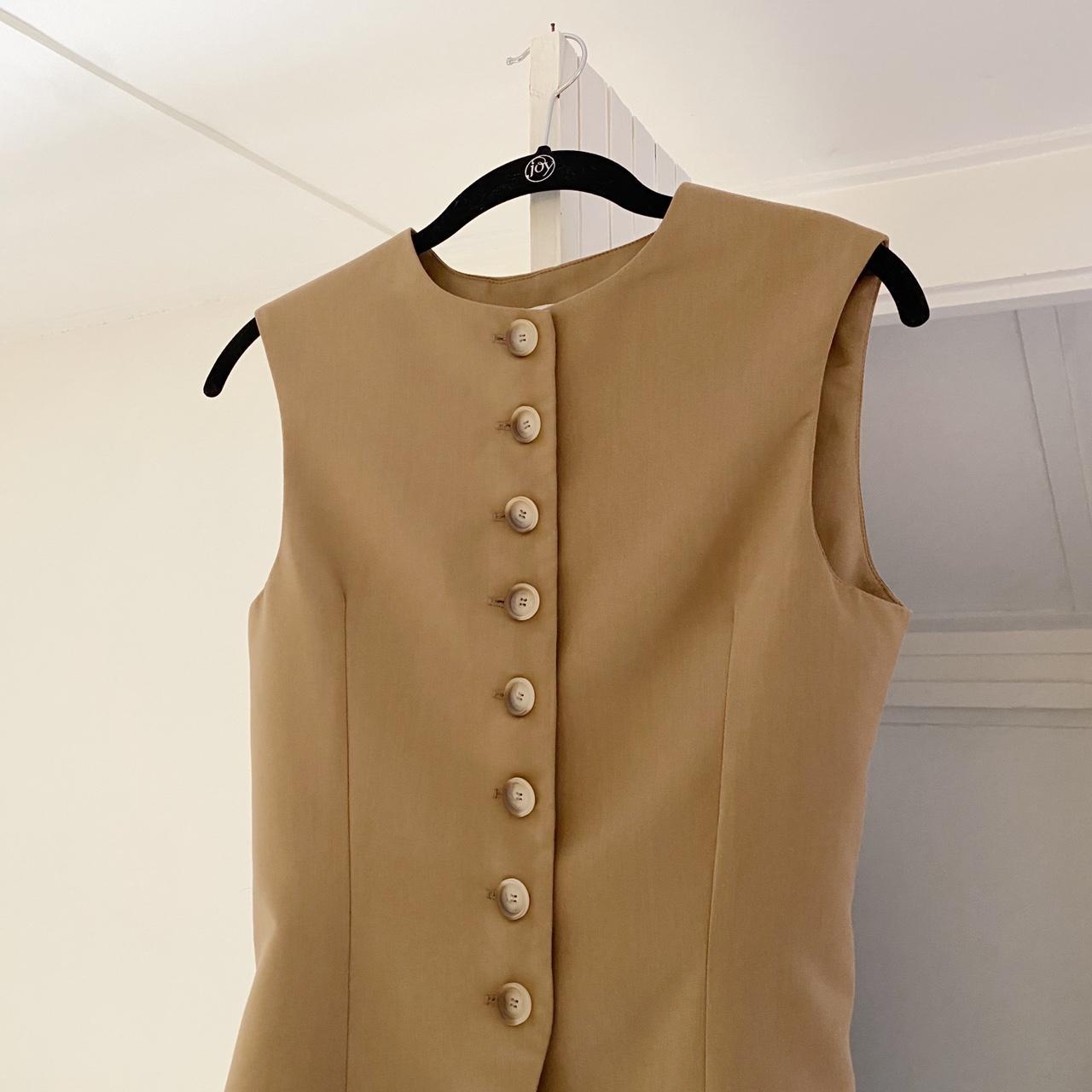 Sloan The Sculpted Vest in Tan Size 1