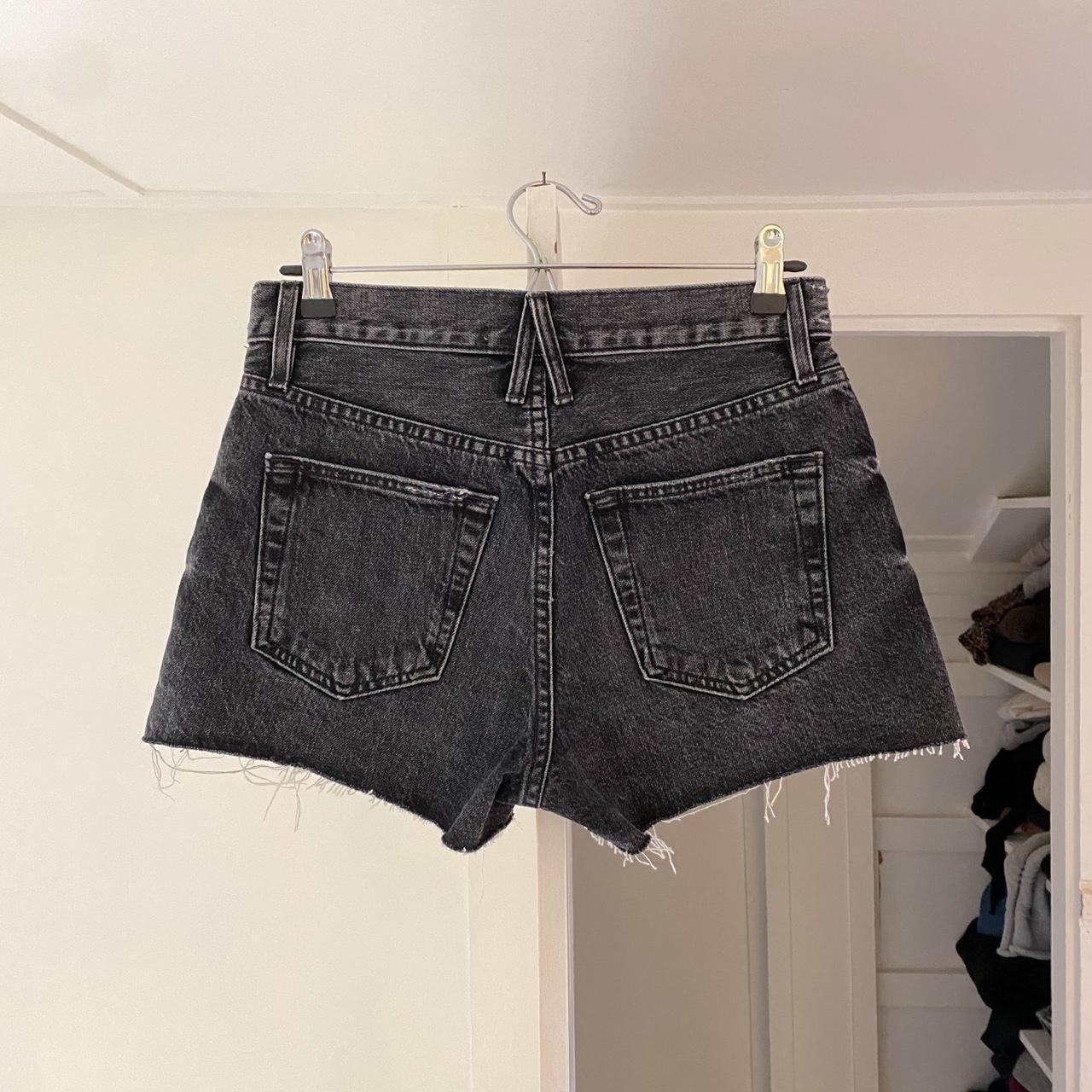 SLVRLAKE Farrah Relaxed Cut Off Jean Short in Black Coal Size 25