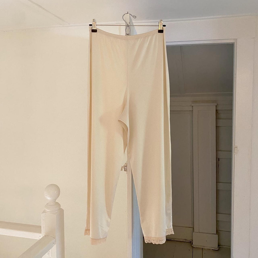 Vanity Fair Vintage 60s Satin Lace Trim Slip Pants Size 7