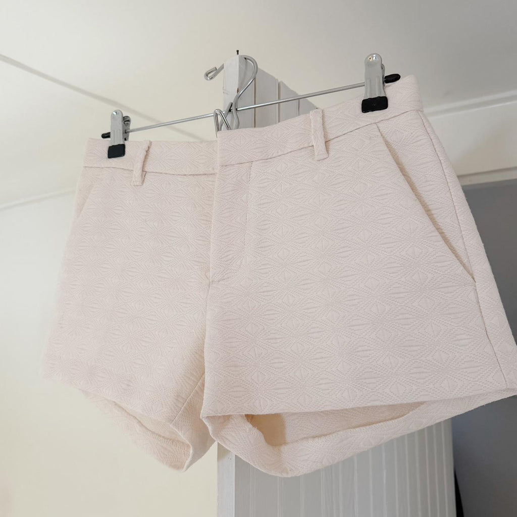 Banana Republic Jacquard Diamond Weave Mini Chino Shorts Size 0