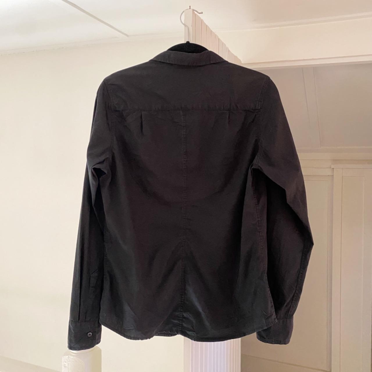 Frank & Eileen Barry Tailored Button-Up Shirt in Black Signature Crinkle Size M