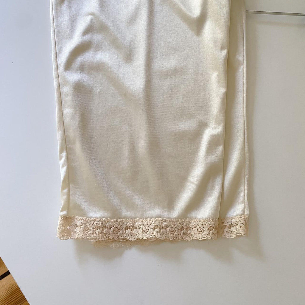 Vanity Fair Vintage 60s Satin Lace Trim Slip Pants Size 7