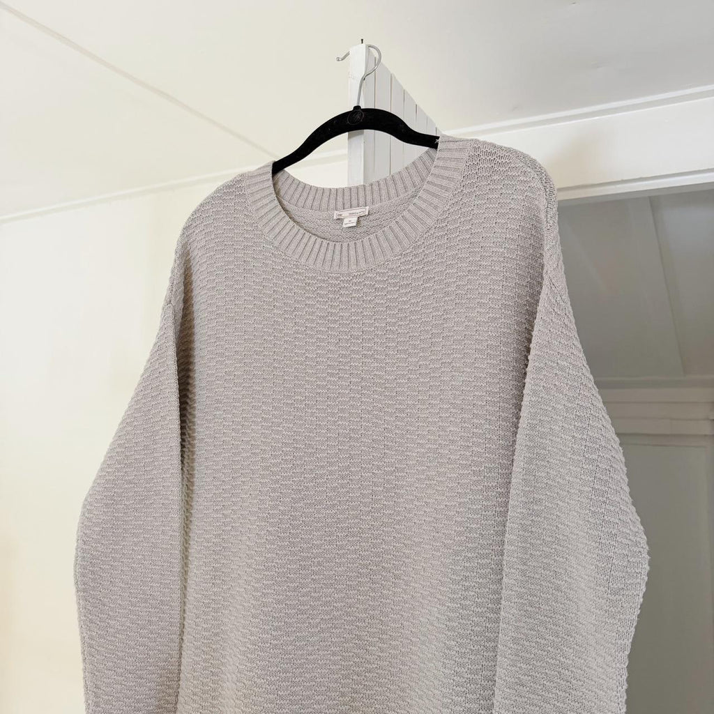 Gap Stitchy Oversized Pullover Sweater in Light Heather Grey Size M
