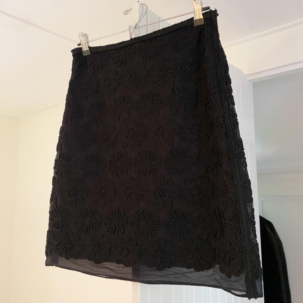 Leon Max Floral Embroidered Pencil Skirt Black Size 0