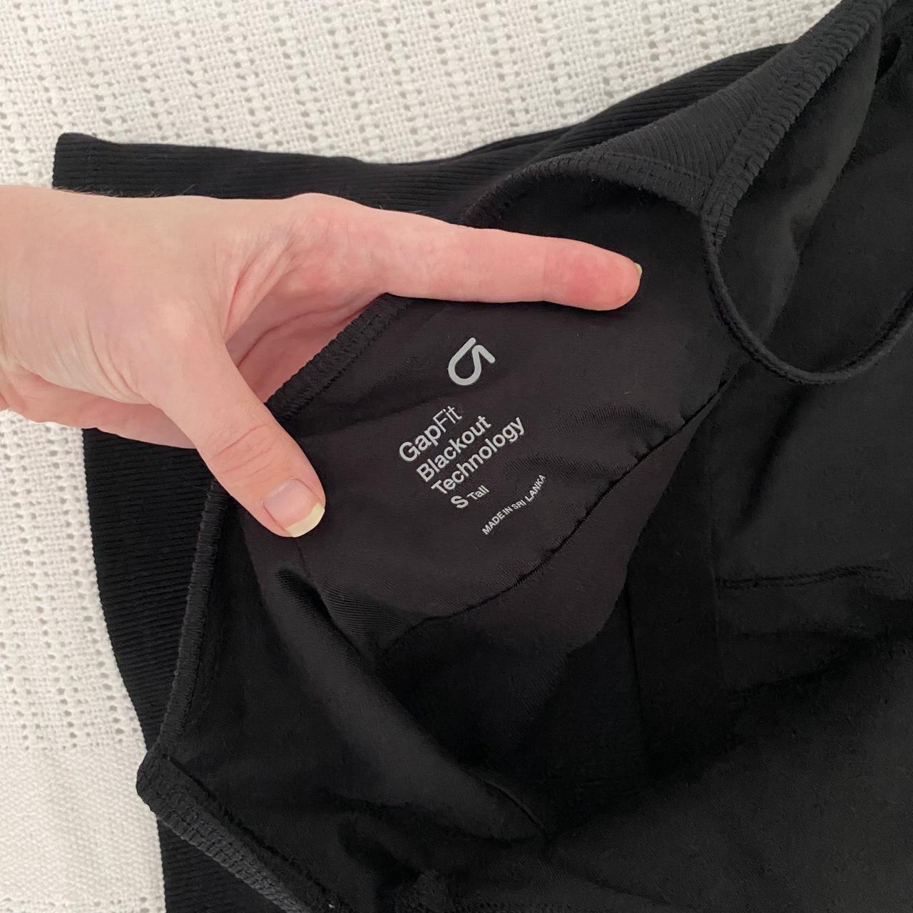 GapFit Blackout Rib Cami in True Black Size S Tall